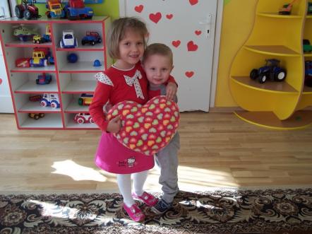 Walentynki u przedszkolakw w Iwinach